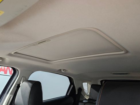 Used 2018 Ford EcoSport SES image 25