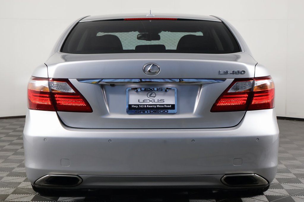 Used 2012 Lexus LS 460 w/ Comfort Pkg RWD image 5
