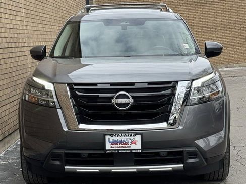 Used 2023 Nissan Pathfinder Platinum w/ Cargo Package image 39