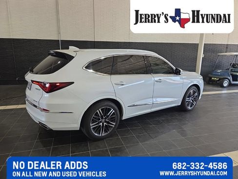 Used 2025 Acura MDX SH-AWD w/ Advance Package image 5