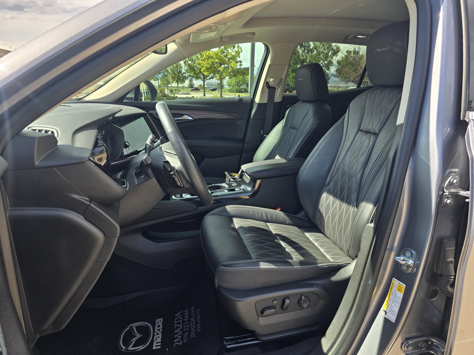 Used 2021 Buick Envision Avenir FWD image 13