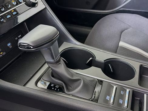 Used 2025 Hyundai Sonata SE image 19
