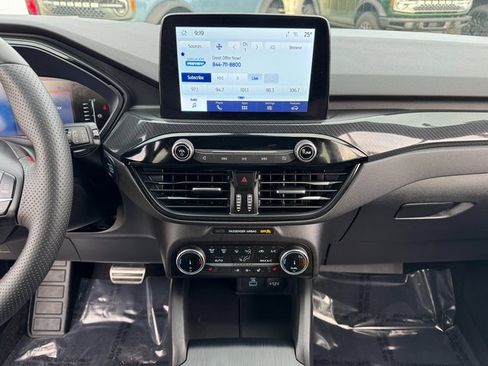 Certified 2023 Ford Escape ST-Line Select image 25