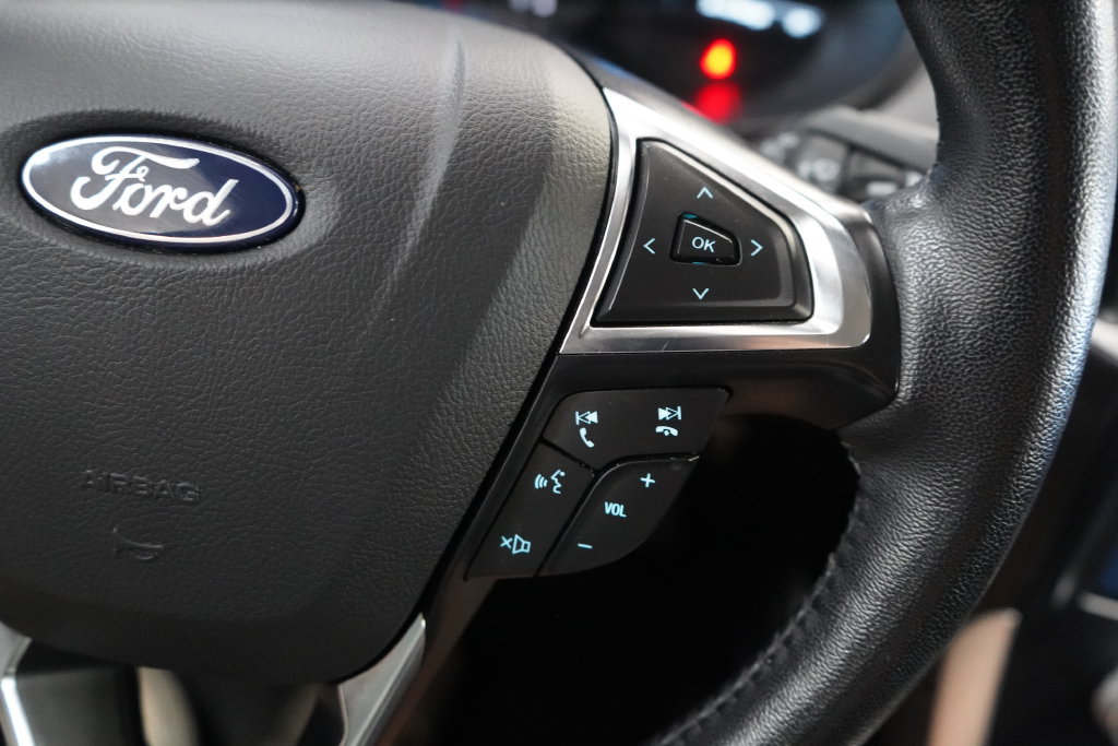 Certified 2024 Ford Edge SEL AWD/4WD image 34