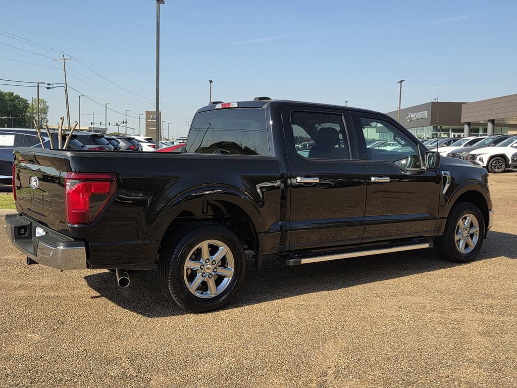 Used 2025 Ford F150 XLT w/ Equipment Group 301A Standard RWD image 4