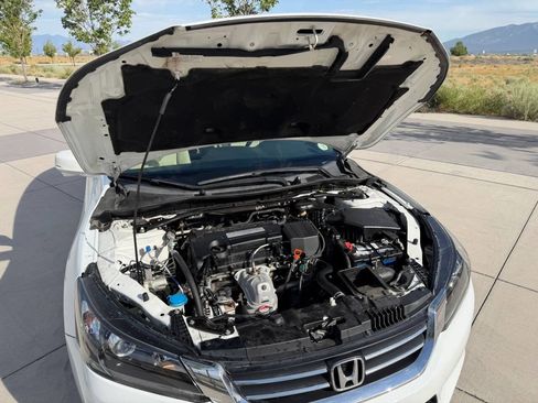 Used 2015 Honda Accord EX image 9