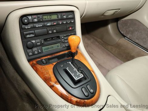 Used 1998 Jaguar XK8 Convertible image 34