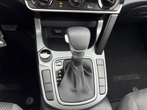 Certified 2023 Kia Seltos LX image 15