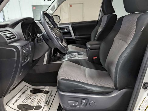 Used 2018 Toyota 4Runner SR5 image 4