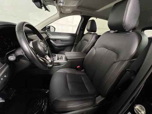 Used 2024 MAZDA CX-90 Plug-In Hybrid w/ Preferred AWD/4WD image 13