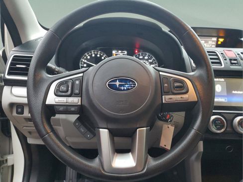 Used 2017 Subaru Forester 2.5i Premium image 19