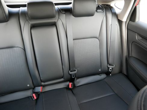 Certified 2023 Honda Civic EX-L image 14