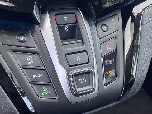 New 2026 Honda Odyssey Touring image 17