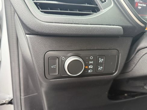 Used 2022 Ford Escape SE w/ Convenience Package image 18