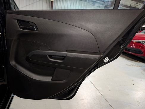 Used 2015 Chevrolet Sonic LT FWD image 21