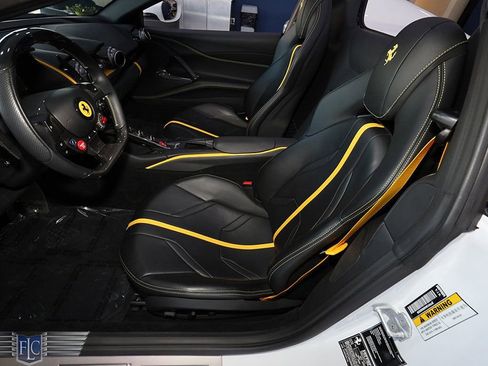 Used 2022 Ferrari 812 GTS image 20
