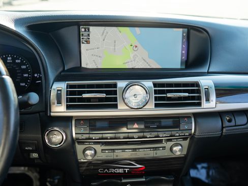 Used 2016 Lexus LS 460 L image 29