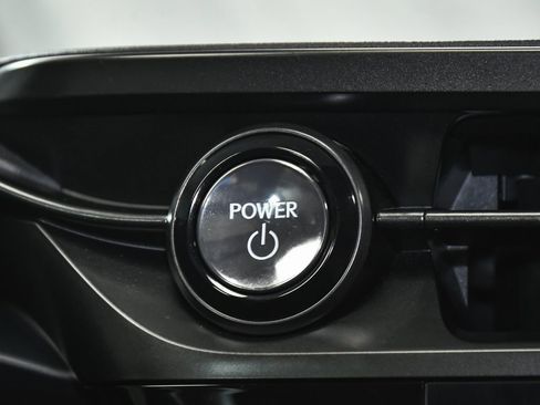 Used 2023 Lexus RZ 450e Premium image 32