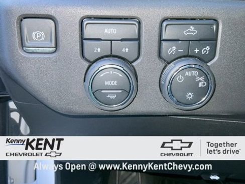 Certified 2024 Chevrolet Silverado 1500 LT image 31