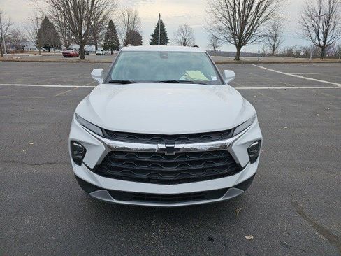 Used 2024 Chevrolet Blazer LT w/ Convenience Package image 9