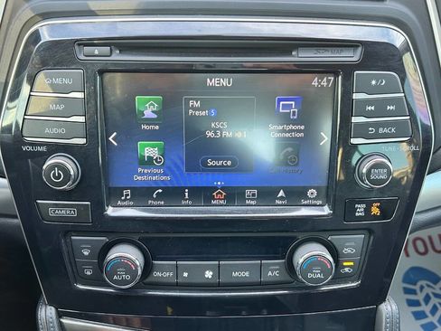 Used 2018 Nissan Maxima SR w/ Midnight Edition image 22