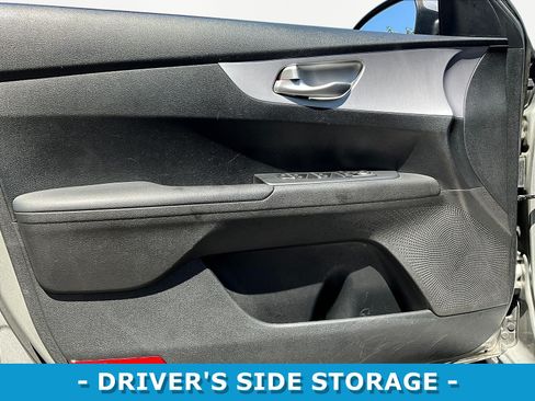 Used 2024 Kia Forte LXS FWD image 19