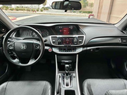 Used 2014 Honda Accord EX-L image 17