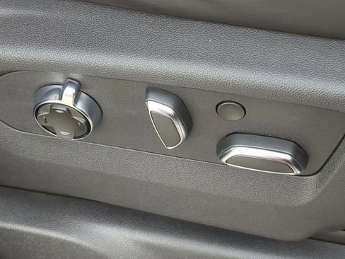 New 2026 GMC Sierra 2500 Denali Ultimate image 47