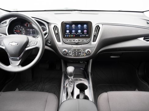 Used 2024 Chevrolet Malibu LT w/ LPO, Floor Liner Package FWD image 18