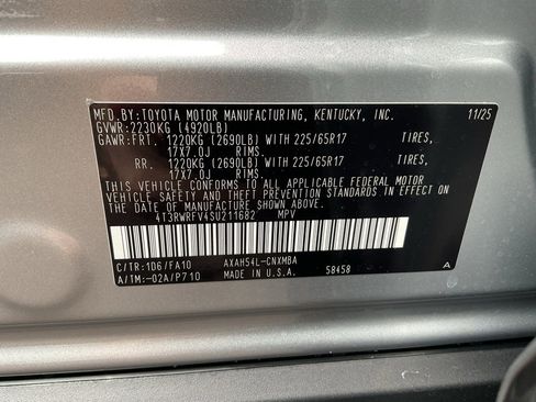 New 2025 Toyota RAV4 XLE image 40