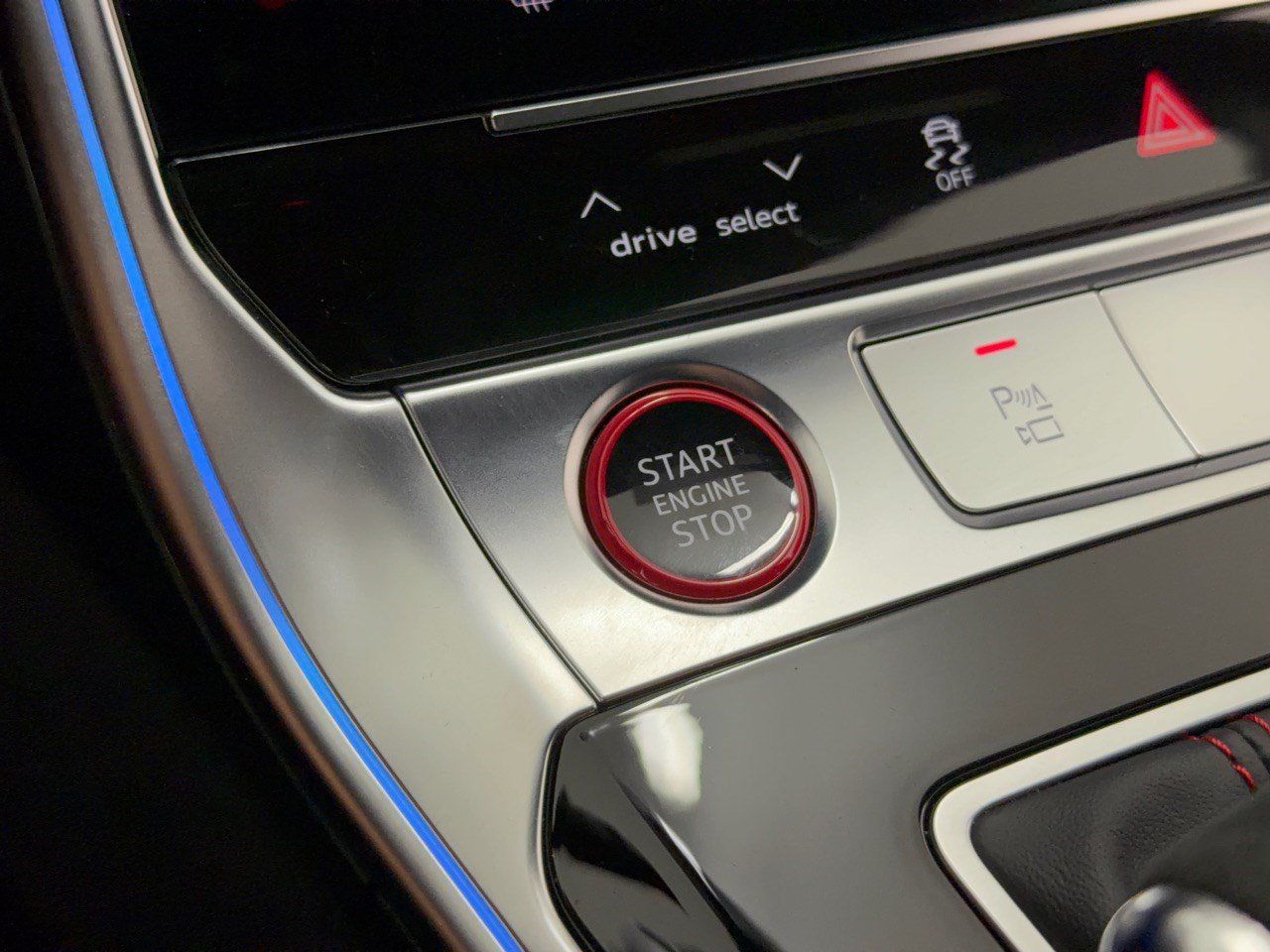 Used 2022 Audi RS 6 AWD/4WD image 20