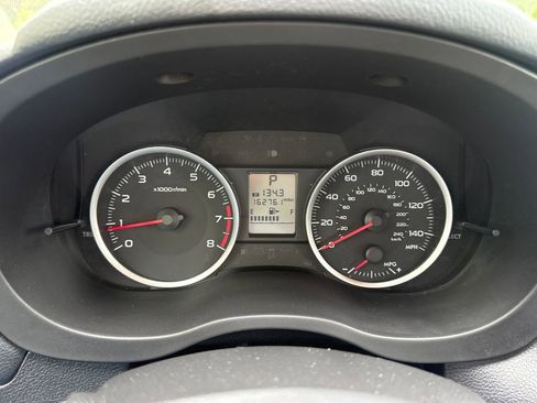 Used 2014 Subaru Crosstrek 2.0i Premium AWD/4WD image 21