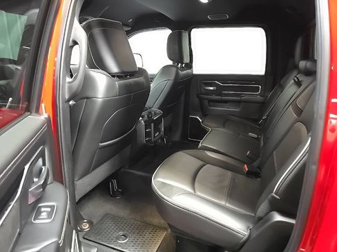 Used 2022 RAM 2500 Laramie w/ Night Edition AWD/4WD image 32