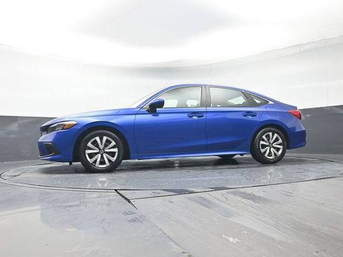 Certified 2023 Honda Civic LX image 29