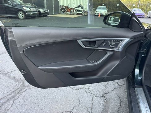 Used 2019 Jaguar F-TYPE Coupe image 18