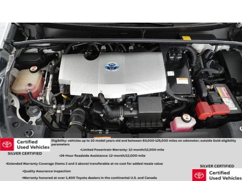 Certified 2017 Toyota Prius Three Touring FWD image 27