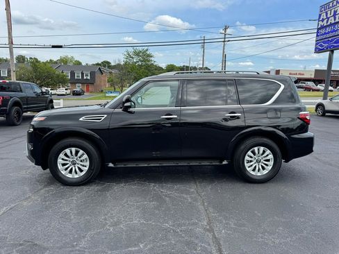 Used 2023 Nissan Armada SV RWD image 2