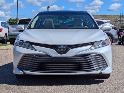 Used 2020 Toyota Camry XLE w/ Driver Assist Package FWD image 7