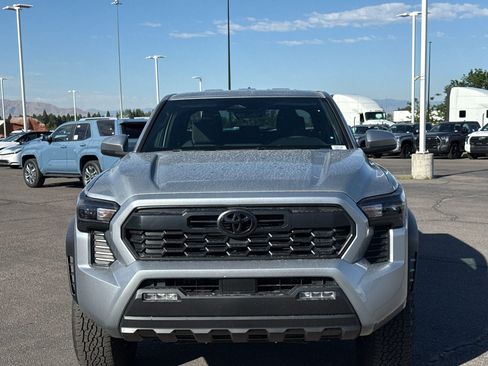 New 2026 Toyota Tacoma TRD Off-Road AWD/4WD image 2