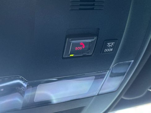 Certified 2022 Lexus UX 250h F Sport image 23