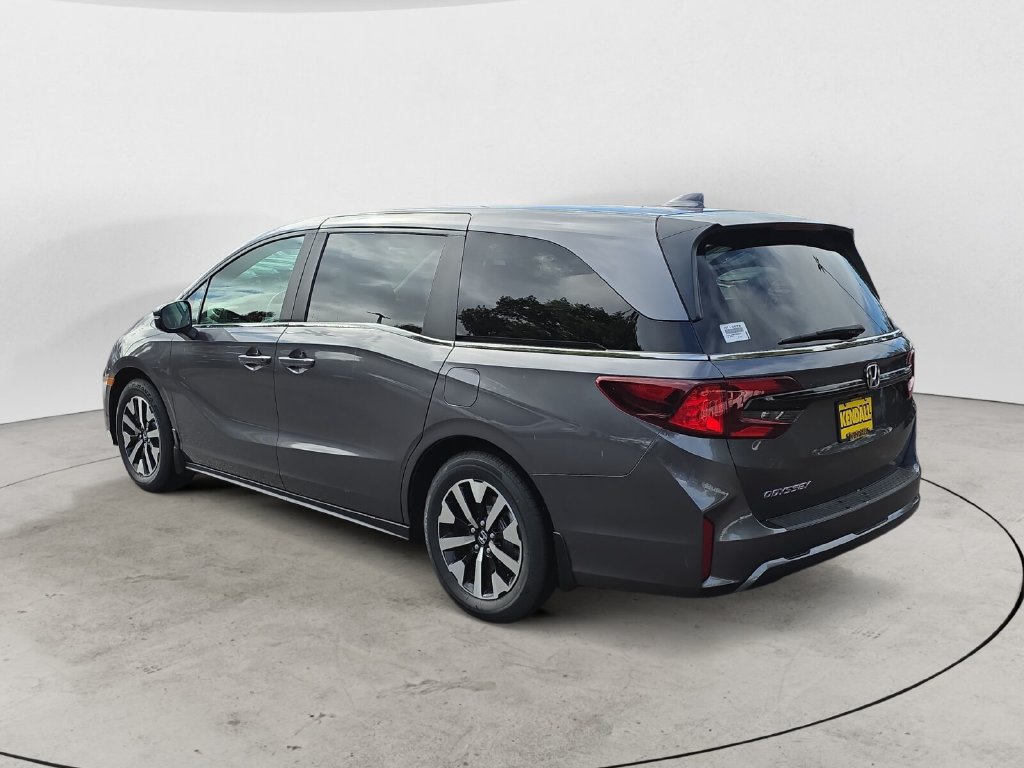 Certified 2026 Honda Odyssey EX-L image 7