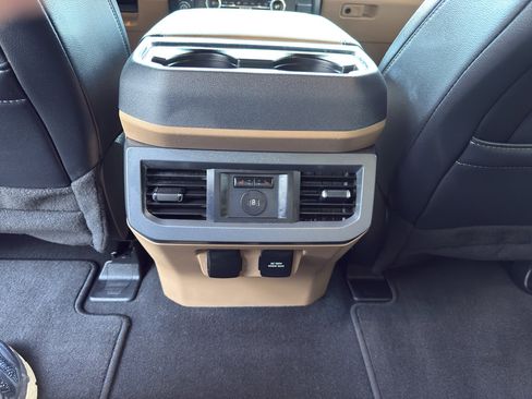 Used 2024 Ford F250 Lariat w/ Lariat Ultimate Package image 10