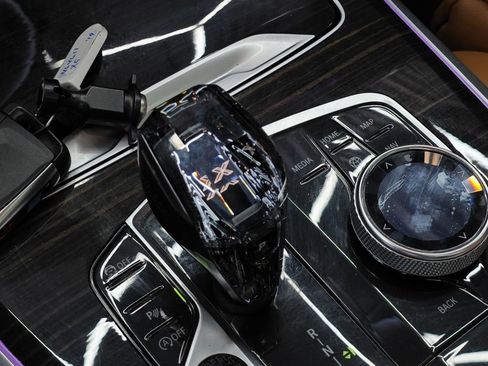 Used 2019 BMW X5 xDrive50i w/ M Sport Package AWD/4WD image 36