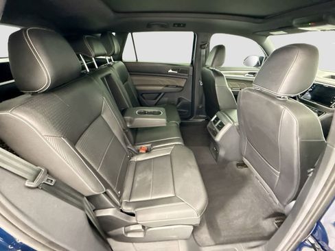 Used 2023 Volkswagen Atlas Cross Sport SE FWD image 20
