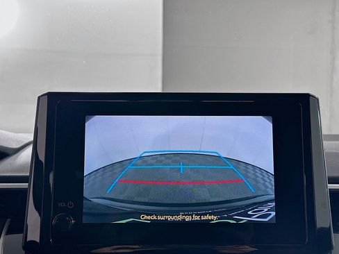 Used 2024 Toyota Corolla LE image 21