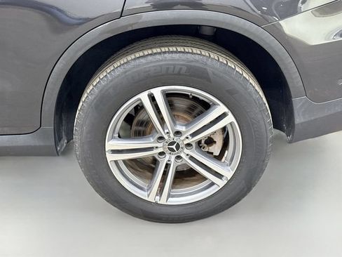 Used 2021 Mercedes-Benz GLC 300 image 39