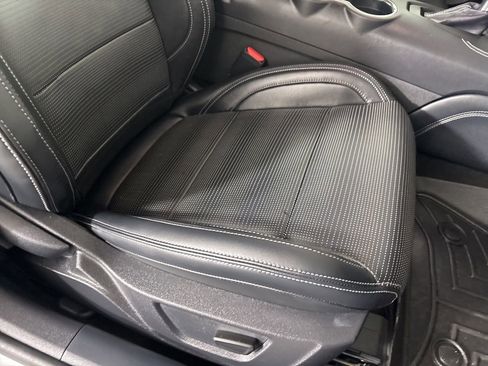 Used 2024 Ford Mustang Premium image 23