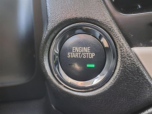 Used 2020 GMC Yukon XL Denali w/ Open Road Package image 13