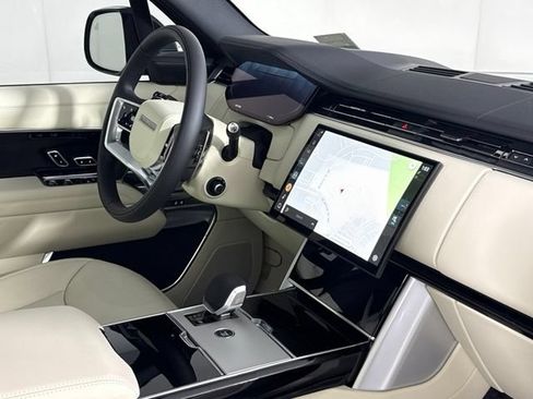 New 2026 Land Rover Range Rover SE AWD/4WD image 35