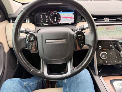 Used 2020 Land Rover Discovery Sport SE AWD/4WD image 13